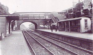 West Grinstead railway station httpsuploadwikimediaorgwikipediacommonsthu