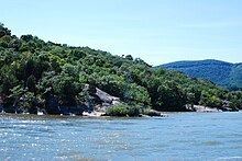 West Point Light (New York) httpsuploadwikimediaorgwikipediacommonsthu