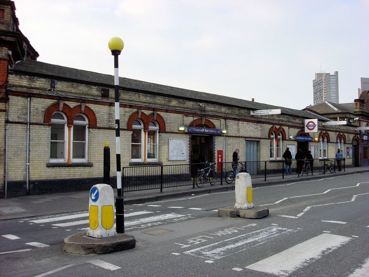 Westbourne Park tube station httpsuploadwikimediaorgwikipediacommonsee