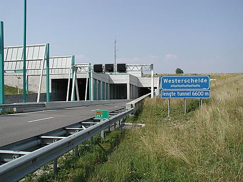 Western Scheldt Tunnel httpsmnmzeelandfileswordpresscom201406wes