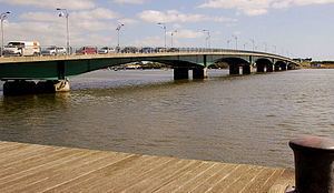 Wexford bridge httpsuploadwikimediaorgwikipediacommonsthu