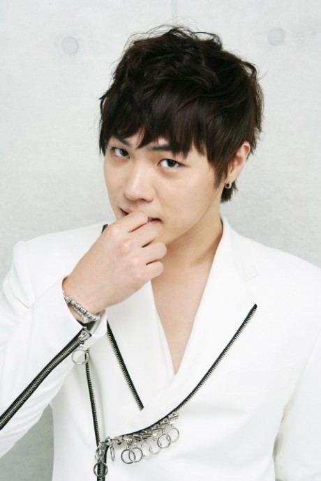 Wheesung Kpop Weekly Photos section