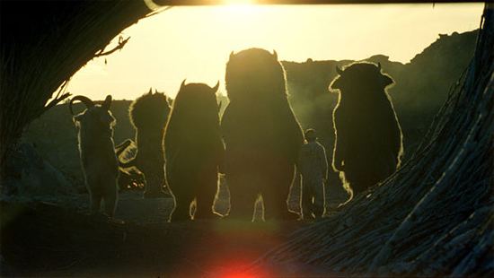 Where the Wild Things Are (film) movie scenes The story had heart during the beginning and end sequences with his family especially his mother Catherine Keener They had great chemistry together and 