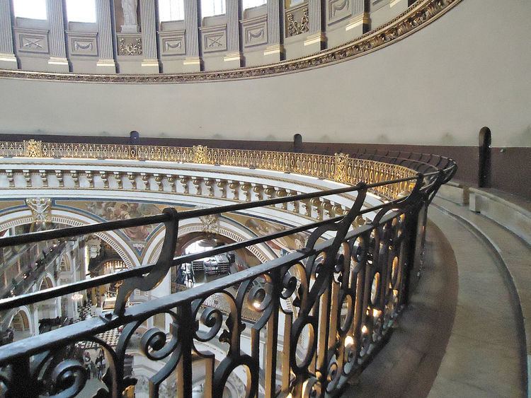 Whispering gallery