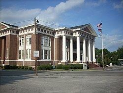 Whiteville, North Carolina httpsuploadwikimediaorgwikipediacommonsthu