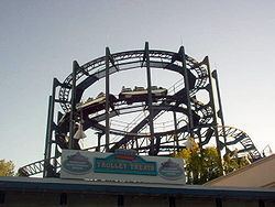 Whizzer (roller coaster) httpsuploadwikimediaorgwikipediacommonsthu