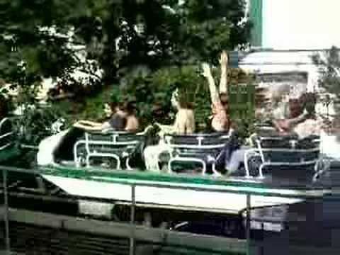 Whizzer (roller coaster) Whizzer Roller Coaster Six Flags Great America YouTube