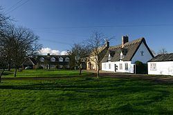 Wicken, Cambridgeshire httpsuploadwikimediaorgwikipediacommonsthu