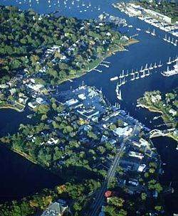 Wickford, Rhode Island httpsuploadwikimediaorgwikipediacommonsthu