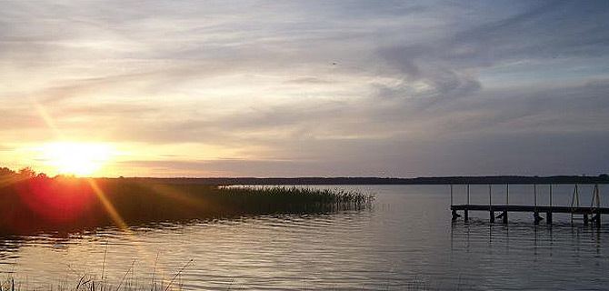 Wicko (lake) wwwprzewodnikzeglarskiplgfxwicko01jpg