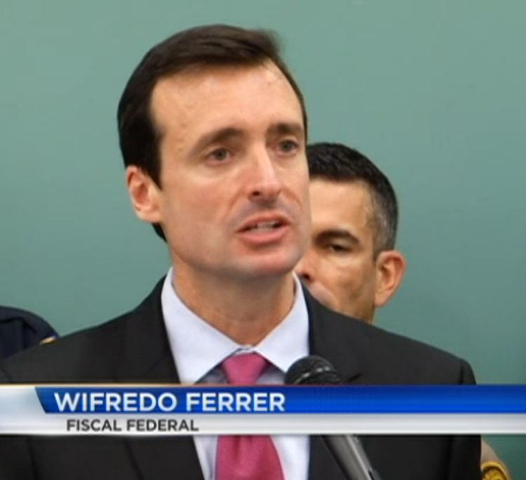 Wifredo A. Ferrer 55 acusados por trfico de drogas y de armas en Miami