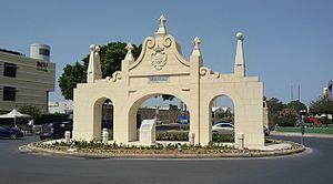 Wignacourt Arch httpsuploadwikimediaorgwikipediacommonsthu