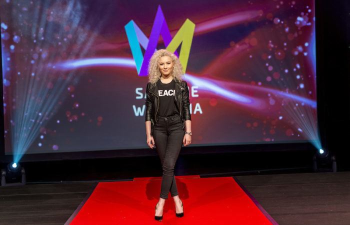 Wiktoria Johansson Wiktoria Melodifestivalen retad i skolan Allasse