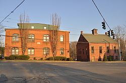Wilcox, Crittenden Mill httpsuploadwikimediaorgwikipediacommonsthu