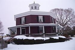 Wilcox Octagon House httpsuploadwikimediaorgwikipediacommonsthu
