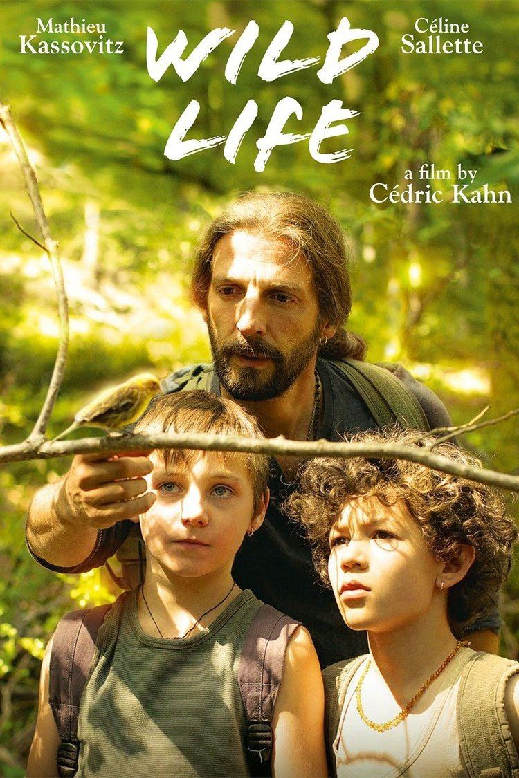 Wild Life (2014 film) wwwgstaticcomtvthumbmovieposters11567844p11