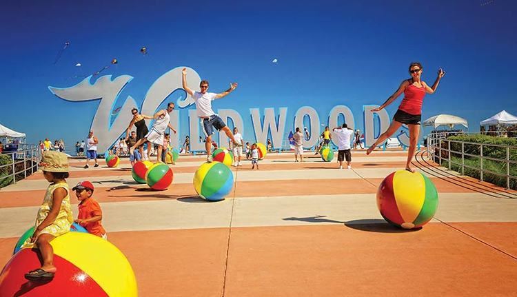 Wildwood, New Jersey wwwwildwoodsnjcomimagesinteriorrotatinginter