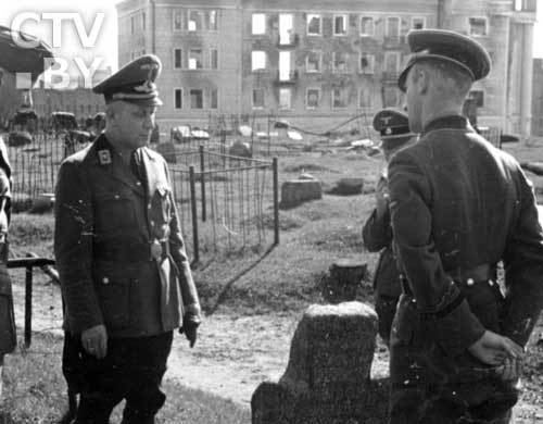Wilhelm Kube Wilhelm Kube and Heinrich Himmler in Minsk during WWII
