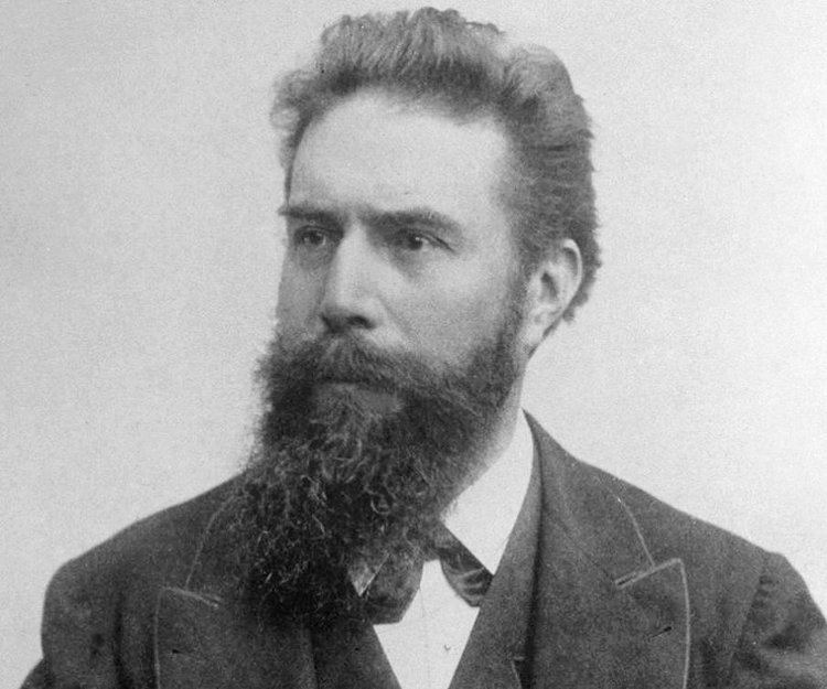 Wilhelm Röntgen Wilhelm Rontgen Biography Childhood Life Achievements amp Timeline