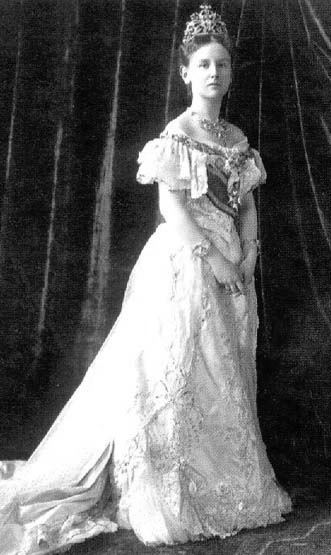 Wilhelmina of the Netherlands 1901 Queen Wilhelmina of the Netherlands Grand Ladies gogm