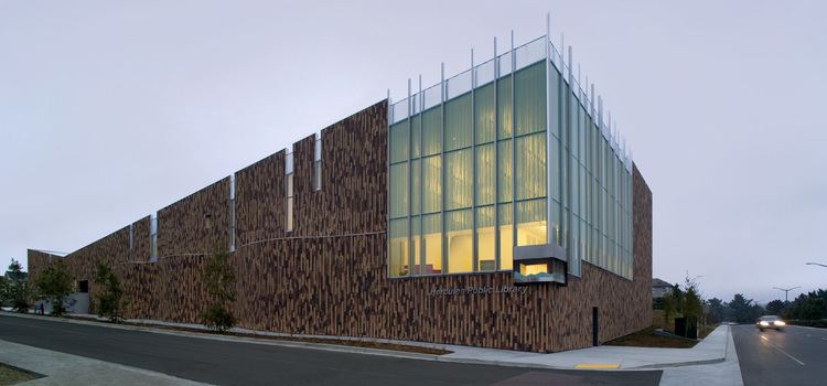 Will Bruder Hercules Public Library by will bruderPARTNERS KARMATRENDZ
