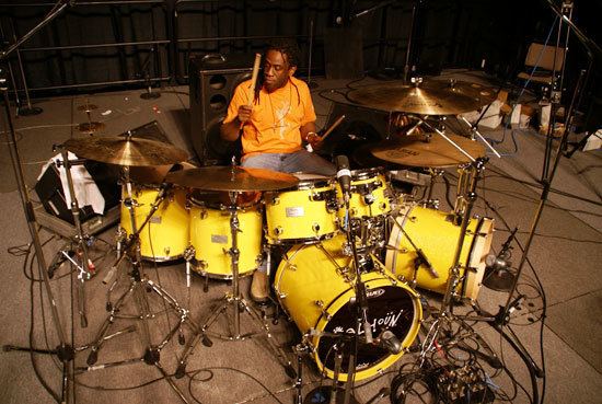 Will Calhoun Drummerworld Will Calhoun