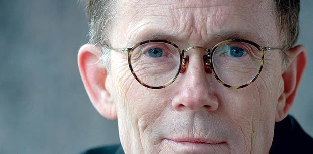 Will Gibson William Gibson Godfather of cyberpunk dabbles in low