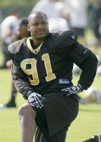 Will Smith (defensive end) Domestic abuse battery charge against New Orleans Saints