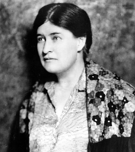 Willa Cather The Christian Humanism of Willa Cather The Imaginative