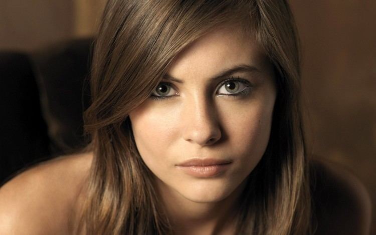 Willa Holland Willa Holland Wallpapers