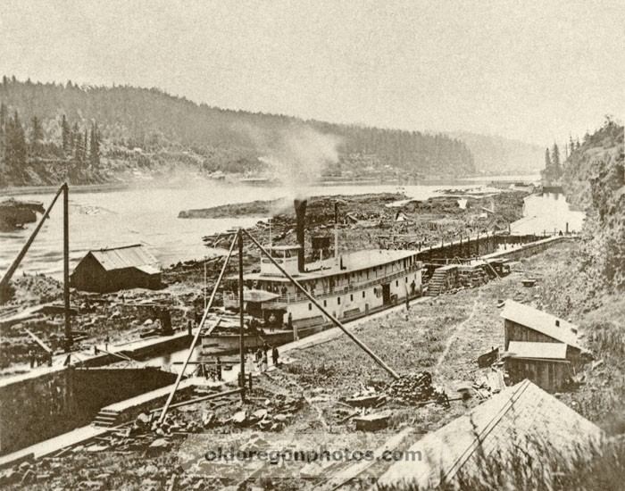 Willamette Falls Locks Steamer quotGov Groverquot in Willamette Falls Locks 1873