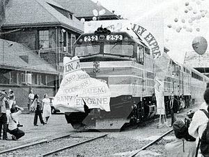 Willamette Valley (train) httpsuploadwikimediaorgwikipediacommonsthu
