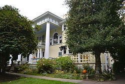William and Annie MacMaster House httpsuploadwikimediaorgwikipediacommonsthu