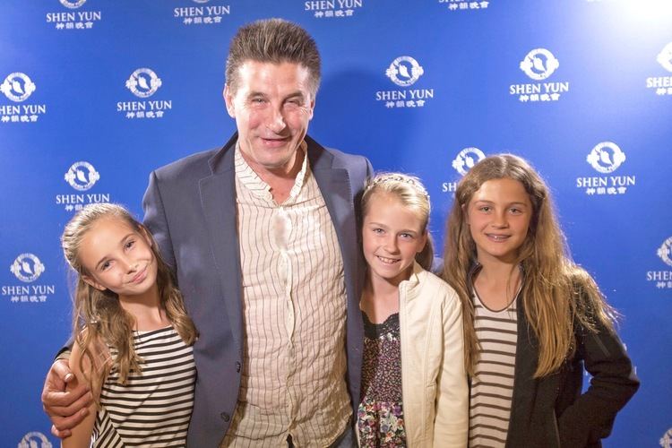 William Baldwin William Baldwin Says Shen Yun Breathtaking a True History Lesson