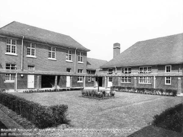 William Crane Comprehensive School Picture the Past