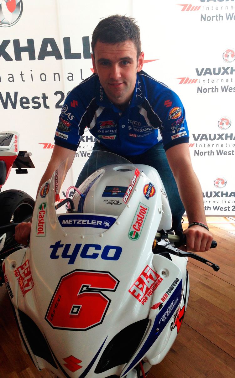 William Dunlop (motorcycle racer) Michael and William Dunlop join Metzeler road racing MoreBikes