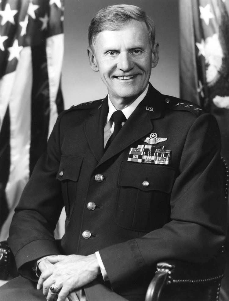 William E. Thurman LIEUTENANT GENERAL WILLIAM E THURMAN US Air Force Biography