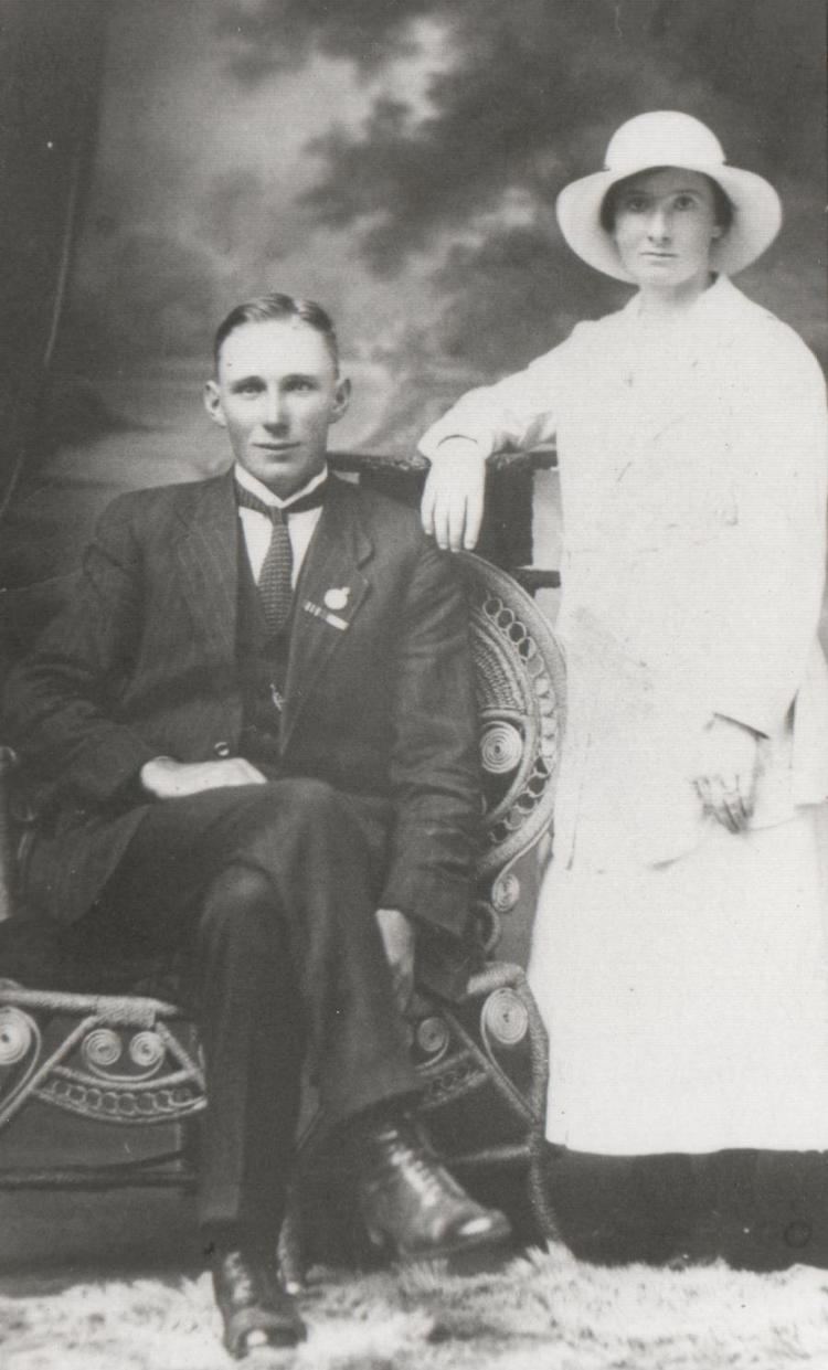 William Grasby George William Grasby and Barbara May Groves Discovering Anzacs
