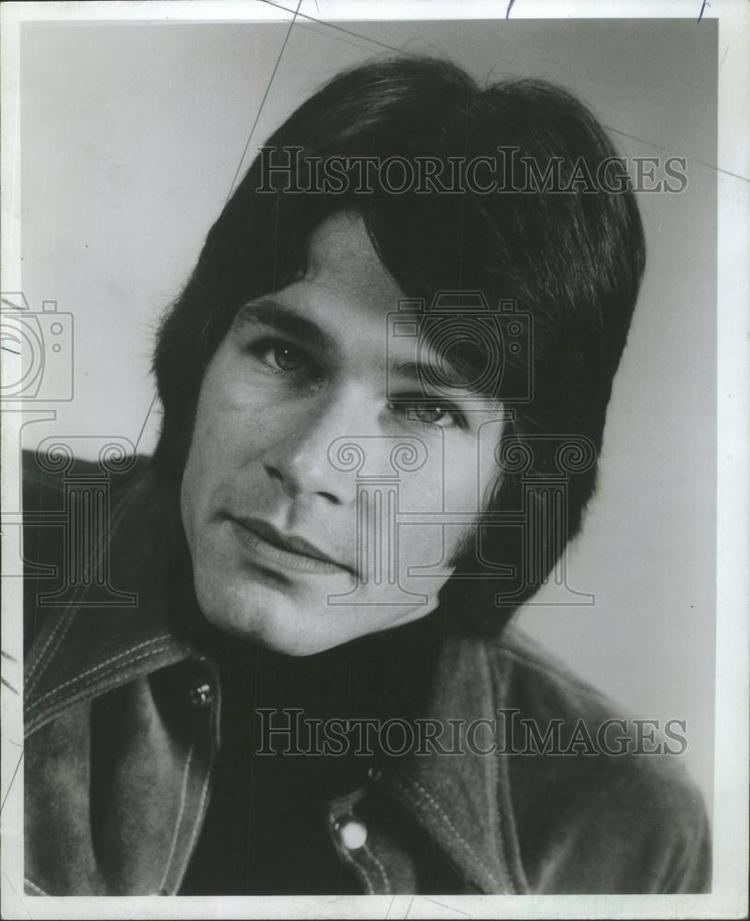 William Gray Espy 1974 Press Photo William Gray Espy Press photo Soap opera stars