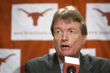 William Powers, Jr. Texas president says stable Big 12 is his goal revenue