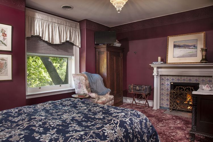 William T. Leitch Stay In the Historical William T Leitch Room Livingston Inn Madison