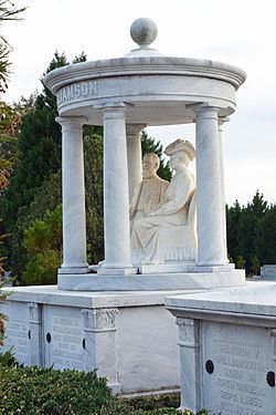 Williamson Mausoleum at Orphans Cemetery httpsuploadwikimediaorgwikipediacommonsthu
