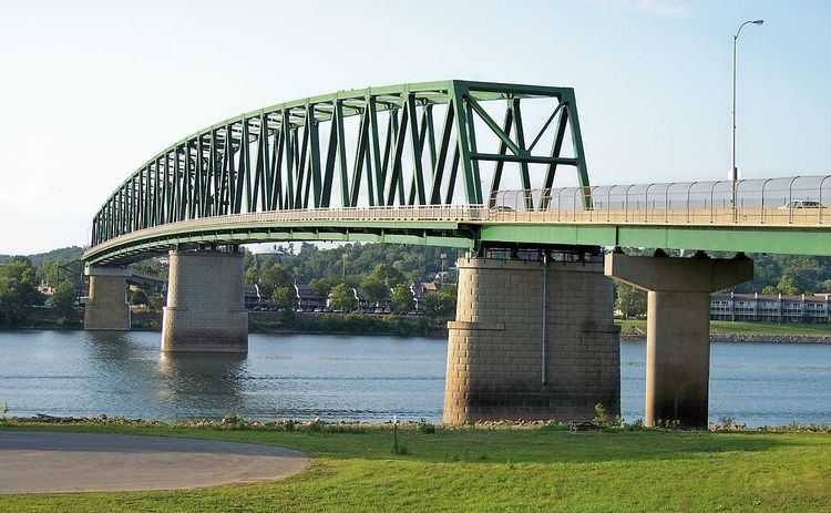 Williamstown Bridge httpsuploadwikimediaorgwikipediacommonsthu