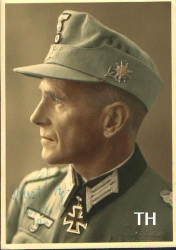 Willibald Utz Willibald Utz 18931954 as Oberst Colonel and CO of Gebirgsjger