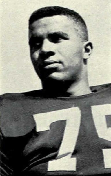 Willie Smith (footballer, born 1943) Willie Smith offensive tackle born 1937 Wikipedia