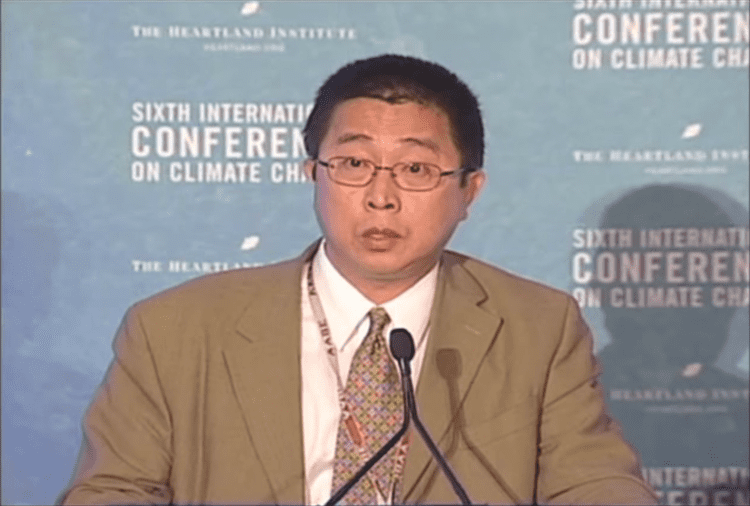 Willie Soon Climate skeptic Willie Soon funded by industry Business