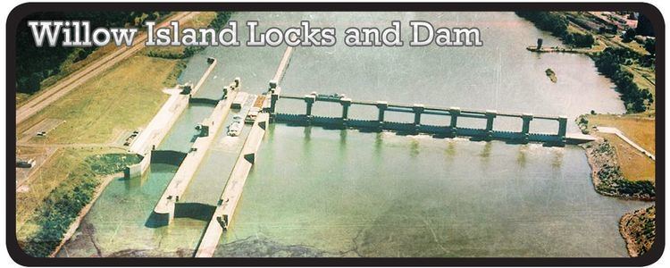 Willow Island Lock and Dam
