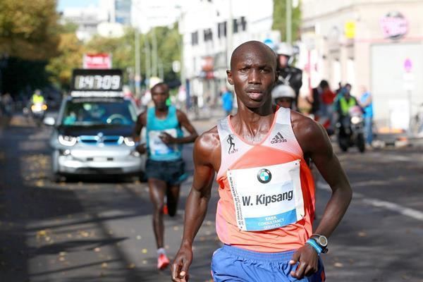 Wilson Kipsang Kiprotich Kipsang sets world record of 20323 at Berlin Marathon News iaaforg