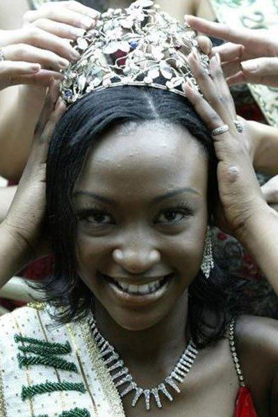 Winfred Omwakwe Winifred Omwakwe ascended as Miss Earth 2002 Winner Award goes to
