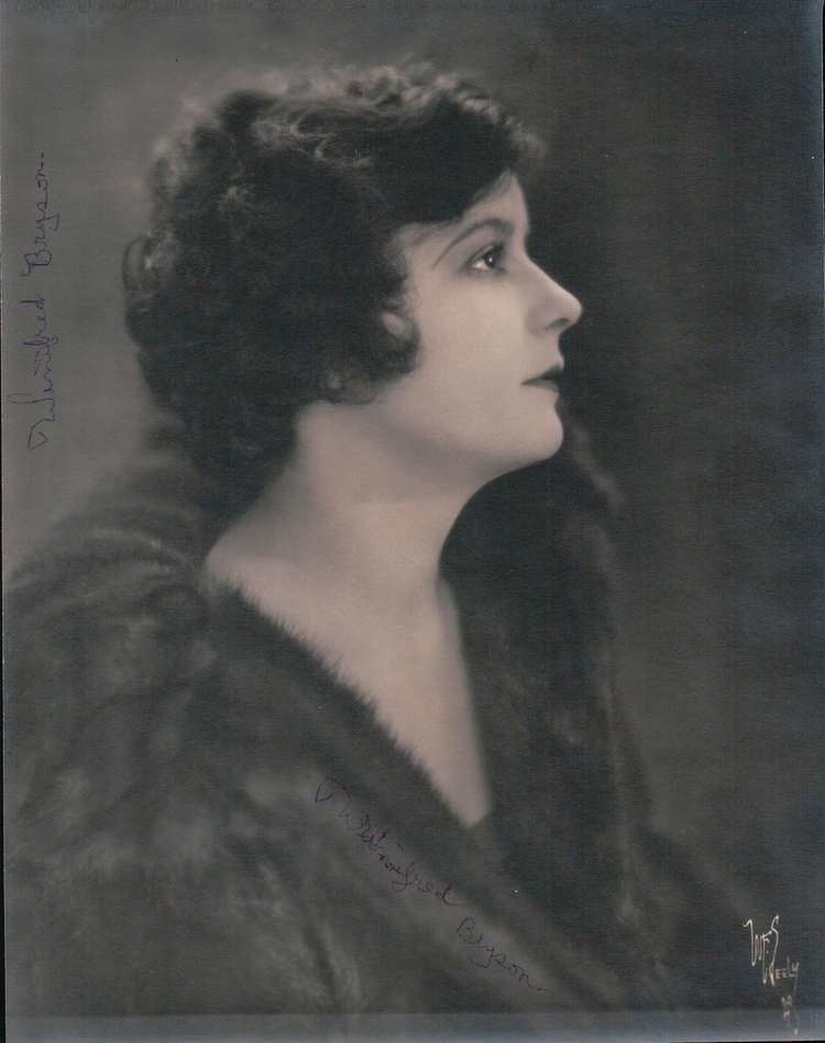 Winifred Bryson Winifred Bryson 18921987 silent actress 1910s Silver screen e